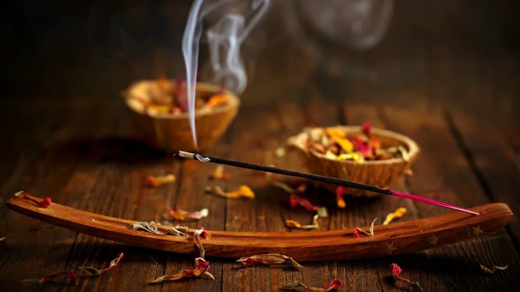 La magia de los Inciensos y su significado según su olor.